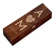 Zestawy do wina - Skrzynka ciemna na wino z grawerem dla pary na ślub - miniaturka - grafika 1