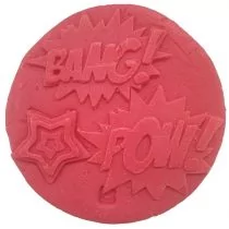 Bomb Cosmetics Bomb Cosmetics Be The Hero Soap Slice 100g mydło glicerynowe - Kosmetyki kąpielowe dla dzieci - miniaturka - grafika 1