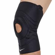 Ściągacze i opaski sportowe - Opaska na kolano Nike Pro Open Patella Knee Sleeve 3.0 100-0675 - miniaturka - grafika 1