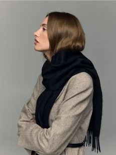 Reserved - Wełniany szalik - czarny - Czapki damskie - miniaturka - grafika 1