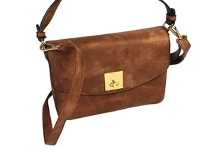 Torebka Damska Listonoszka Pierre Cardin Średni Kuferek 3022 23 x 17 x 7 - Torebki damskie Torebka Damska Listonoszka Pierre Cardin Średni Kuferek 3022 23 x 17 x 7 - Torebki damskie - miniaturka - grafika 2