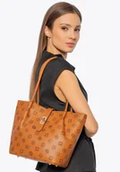 Torebki damskie - Damski kuferek z ekoskóry z tłoczoną sygnaturą duży jasny brąz - miniaturka - grafika 1