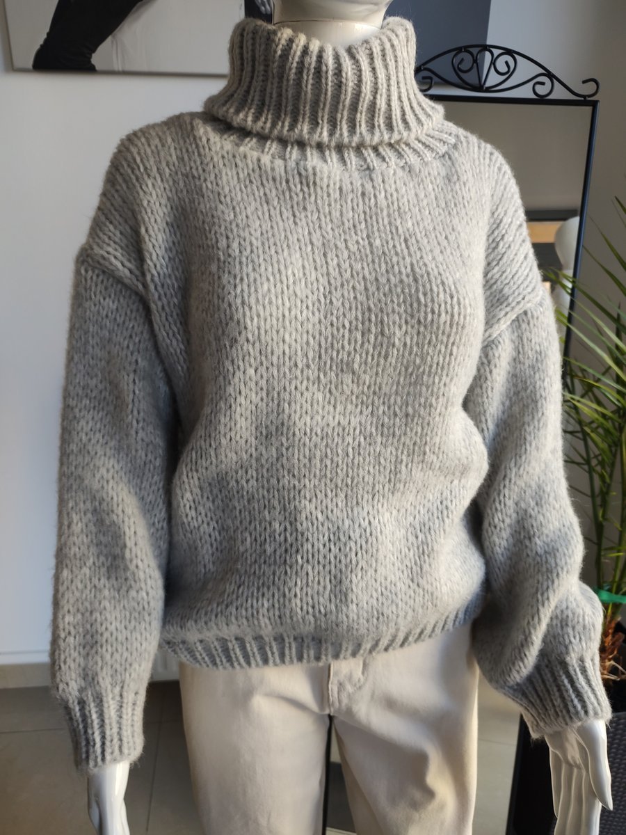 Golf z wysokim kołnierzem - szary One size