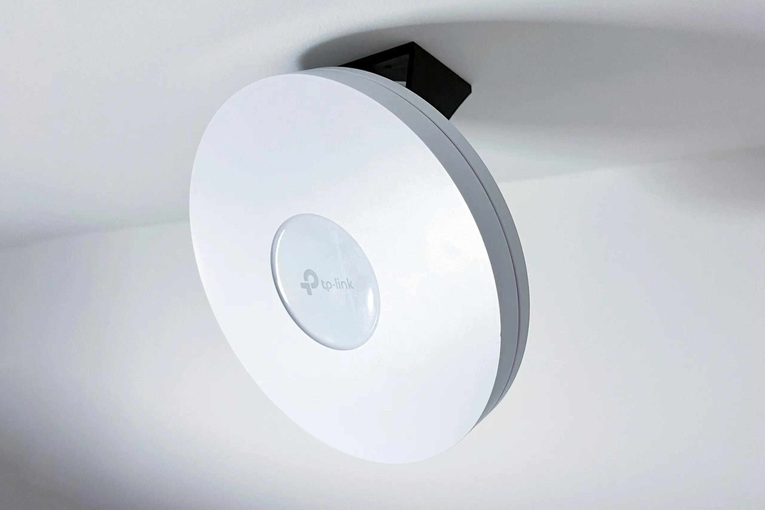 OEM TP-Link D-EAP6X-UNI Uchwyt/podstawka do EAP610, EAP613, EAP650, EAP653, EAP670, EAP660HD, EAP620HD, Szary