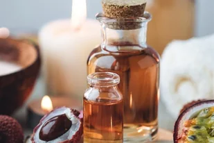 Masaż relaksacyjny na olejku aromaterapeutycznym w Krakowie - Czasopisma - miniaturka - grafika 1