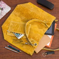 Torebki damskie - Torebka Worek Skórzana A4 Krokodyl Z Saszetką Musztarda L94 : Kolory - Poma - miniaturka - grafika 1