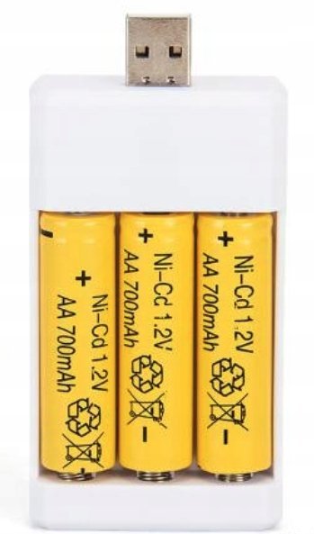 ZESTAW 3 SZTUK BATERII AA 700mAh Z UNIWERSALNĄ ŁADOWARKĄ USB