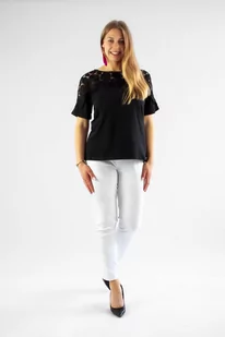 Bluzka krótki rękaw z koronką w kwiatki na ramionach Margaret Czarna L/XL - Bluzki damskie - miniaturka - grafika 1