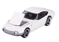 Samochody i pojazdy dla dzieci - MAJORETTE VINTAGE TOYOTA 2000 GT BIAŁY 230C-1 1:56 - miniaturka - grafika 1