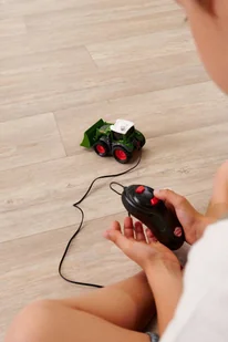 DICKIE Traktor Fendt na kabel 14 cm 373-2000 - Samochody i pojazdy dla dzieci - miniaturka - grafika 7