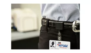 KEY-BAK - Retraktor Retract-A-Badge ID Square with Clip - 0200-137 - Survival - akcesoria - miniaturka - grafika 2