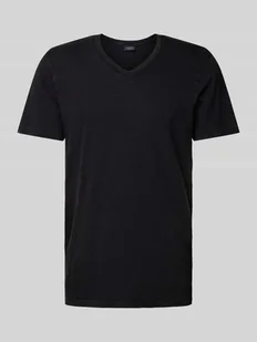 T-shirt z dekoltem w serek - Koszulki męskie - miniaturka - grafika 1