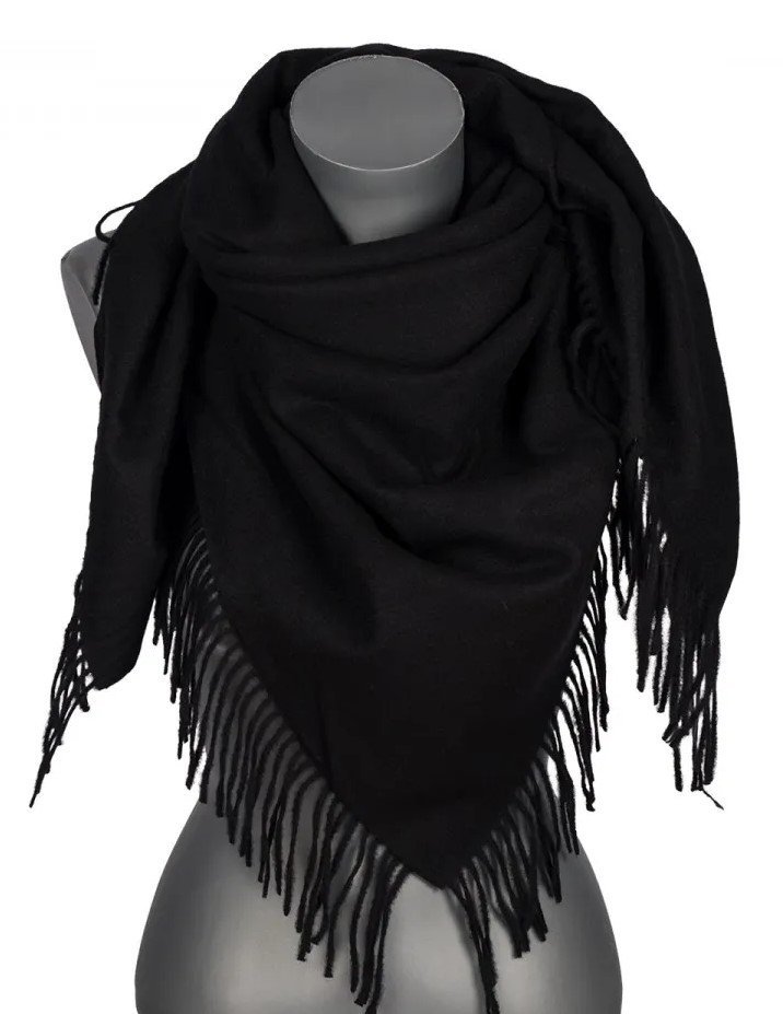 Chusta damska bawełniana jednokolorowa na prezent z frędzlami FGC-20 czarny