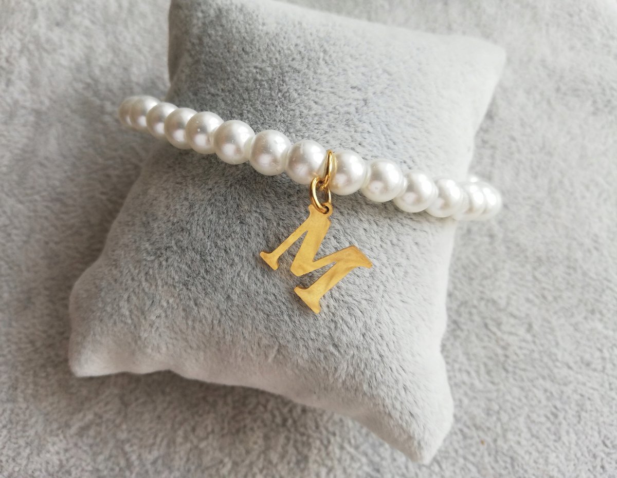 Bransoletka Na Gumce Perły Z Literką Ze Stali