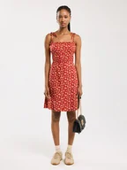 Sukienki - BIG STAR Sukienka w kolorze czerwonym - miniaturka - grafika 1