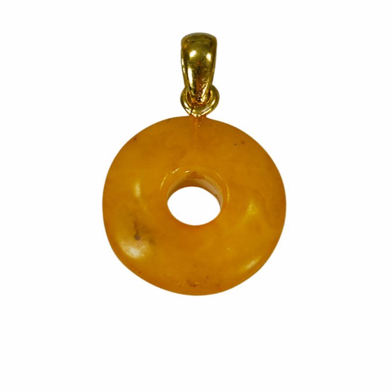 Wisior z mlecznego bursztynu