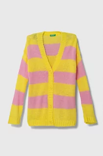 Swetry dla dziewczynek - United Colors of Benetton sweter z domieszką wełny dziecięcy kolor żółty - grafika 1