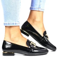 Mokasyny damskie - Damskie Półbuty Mokasyny Z Łańcuchem Płaskie Sergio Leone Mk732 Czarne/Złote Lakierowane - miniaturka - grafika 1