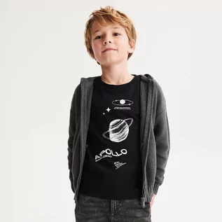 Bluzki dla chłopców - Reserved - Longsleeve z nadrukiem - Black - grafika 1