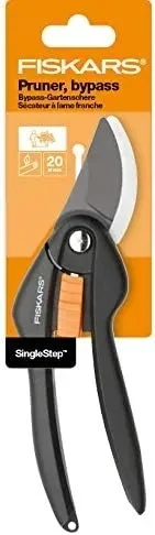 Sekator Nożycowy Ręczny Do Gałęzi Fiskars 21 Cm