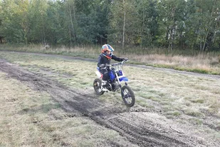 Szkolenie enduro/cross dla dzieci w Katowicach - Czasopisma - miniaturka - grafika 1