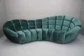 Sofy i kanapy - Sofa Owalna Retro Tapicerowana I Pikowana Zielona 315 Cm (1) B 4884 - miniaturka - grafika 1