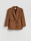 Marynarki i żakiety damskie - Reserved - Dwurzędowa marynarka z paskiem - brązowy - miniaturka - grafika 1
