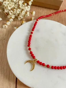 Choker z koralu z półksiężycem - Naszyjniki - miniaturka - grafika 1