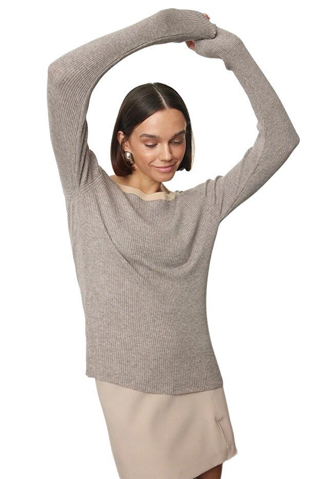TRENDYOL SWETER DAMSKI BEŻOWY PRĄŻKOWANY Z DŁUGIM RĘKAWEM S 5EA*