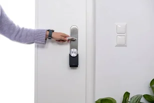 Nuki Smart Lock 4.0 Pro (czarny) - Systemy inteligentnych domów - miniaturka - grafika 5