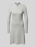 Sukienki - Sukienka z dzianiny o długości do kolan z krótki zamkiem błyskawicznym model ‘DEE HAZEL’ - miniaturka - grafika 1