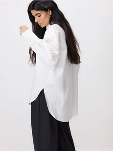 Reserved - Bawełniana koszula z szerokimi mankietami - biały - Moda i Uroda OUTLET - miniaturka - grafika 1