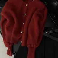 Swetry damskie - TEMU Kardigan Damski Elegancki - Burgundowy, Jednokolorowy, Luźny Fason z Okrągłym Dekoltem i Zapięciem na Guziki, Ciepło na Każdą Porę Roku do - miniaturka - grafika 1