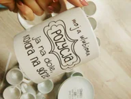 Kubki - Kubek "moja ulubiona pozycja , na dole kołdra.... - miniaturka - grafika 1