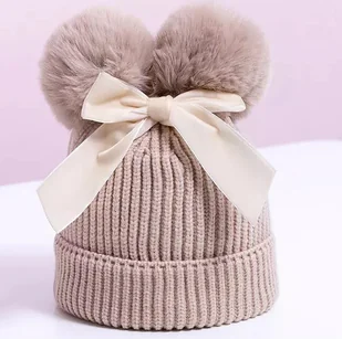 Czapka dziecięca z kokardą - brązowa KP21309 - Czapki dla dzieci - miniaturka - grafika 1