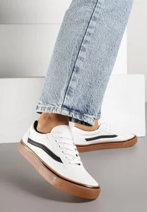 Biało-Beżowe Tenisówki z Ozdobną Naszywką i Przeszyciami Buildoria - Trampki damskie - miniaturka - grafika 1