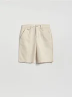 Spodnie i spodenki dla chłopców - Reserved - Szorty z dodatkiem lnu - beżowy - miniaturka - grafika 1
