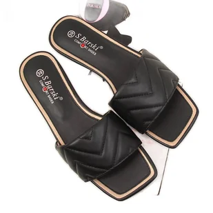 Klapki damskie pikowane czarne S.Barski - Klapki i japonki damskie - miniaturka - grafika 1