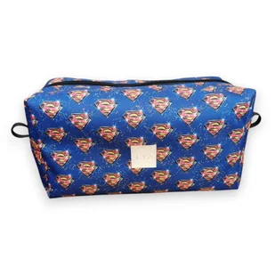 Kosmetyczka męska wodoodporna saszetka podróżna etui organizer superman - Kosmetyczki, organizery i kuferki Kosmetyczka męska wodoodporna saszetka podróżna etui organizer superman - Kosmetyczki, organizery i kuferki - miniaturka - grafika 1