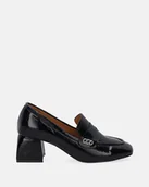 Mokasyny damskie - Lakierowane mokasyny w kolorze czarnym - Venezia - miniaturka - grafika 1