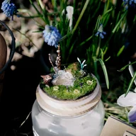 Świece - Świeca prezentowa The Early Spring Story z albumem- zapach przedwiośnia - miniaturka - grafika 1