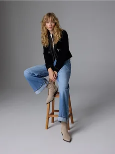 Reserved - Zamszowe botki - beżowy - Botki damskie - miniaturka - grafika 1