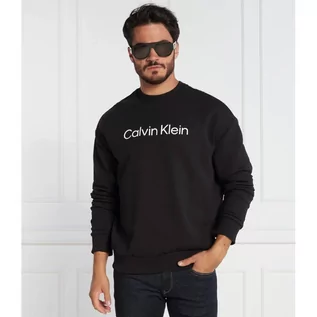 Bluzy męskie - Calvin Klein Bluza HERO LOGO | Comfort fit - grafika 1