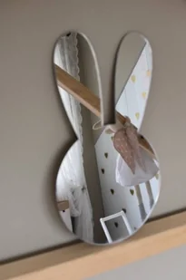 Lusterko króliczek - Wyposażenie pokoiku dziecięcego - miniaturka - grafika 1