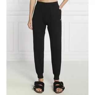 Emporio Armani Spodnie dresowe | Relaxed fit - Dresy damskie - miniaturka - grafika 1
