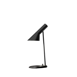 Czarna biurkowa lampa AJ Mini od Louis Poulsen z możliwością regulacji klosza - Oprawy, klosze i abażury - miniaturka - grafika 1