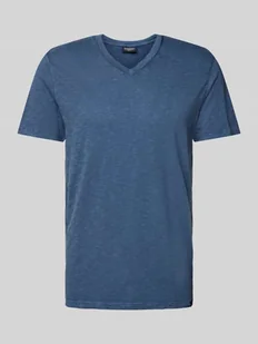 T-shirt z dekoltem w serek - Koszulki męskie - miniaturka - grafika 1