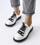 Botki damskie - Białe półbuty z łańcuchem Allain-37 - miniaturka - grafika 1