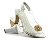 Sandały damskie - Sandały damskie z silikonową cholewką - YOLANDA 2112, białe - Yolanda - miniaturka - grafika 1