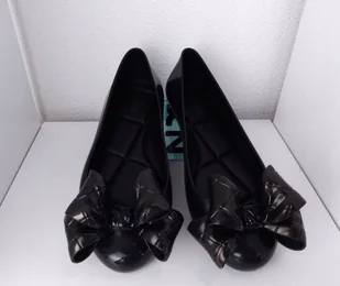 Baleriny damskie Melissa 33378/50870 Black 35/36 - Baleriny - miniaturka - grafika 1